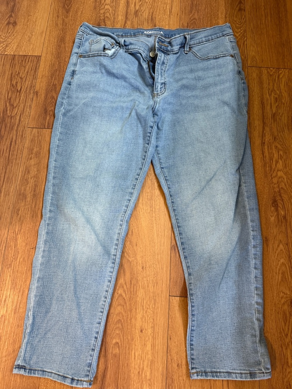 Sonoma Light Wash Men’s Relaxed Jeans